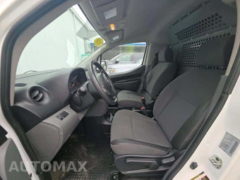 2020 Nissan NV200 Compact Cargo S 115.2" WB - miniatura 6