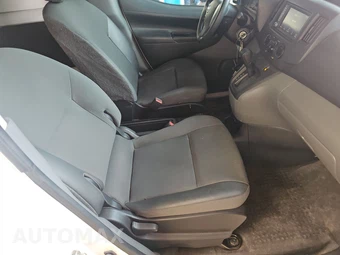2020 Nissan NV200 Compact Cargo S 115.2" WB - miniatura 8