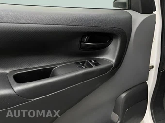 2020 Nissan NV200 Compact Cargo S 115.2" WB - miniatura 20