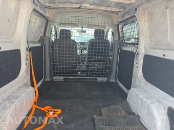 2020 Nissan NV200 Compact Cargo SV 115.2" WB - miniatura 17