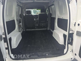 2020 Nissan NV200 Compact Cargo SV 115.2" WB - miniatura 11