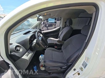 2020 Nissan NV200 Compact Cargo SV 115.2" WB - miniatura 6