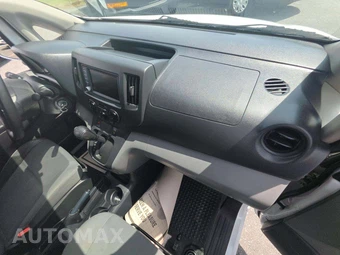 2020 Nissan NV200 Compact Cargo SV 115.2" WB - miniatura 19