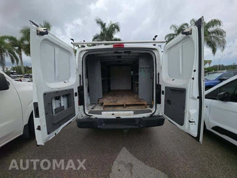 2020 Nissan NV2500 HD Cargo S Standard Roof 146.1" WB - miniatura 16