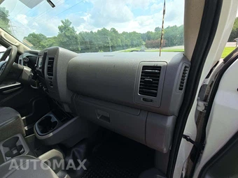 2020 Nissan NV2500 HD Cargo SV Standard Roof 146.1" WB - miniatura 18