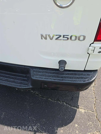 2020 Nissan NV2500 HD Cargo SV Standard Roof 146.1" WB - miniatura 33
