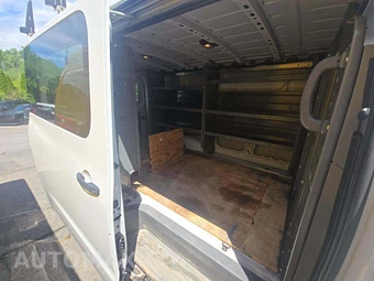 2020 Nissan NV3500 HD Cargo S Standard Roof 146.1" WB - miniatura 16
