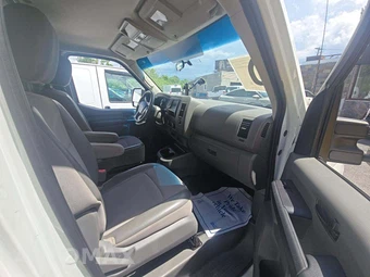 2020 Nissan NV3500 HD Cargo S Standard Roof 146.1" WB - miniatura 18