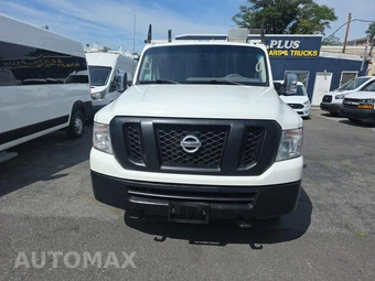 2020 Nissan NV3500 HD Cargo SV Standard Roof 146.1" WB - miniatura 2