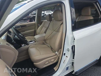 2020 Nissan Pathfinder Platinum – miniatura 3
