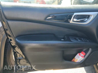 2020 Nissan Pathfinder S – miniatura 9