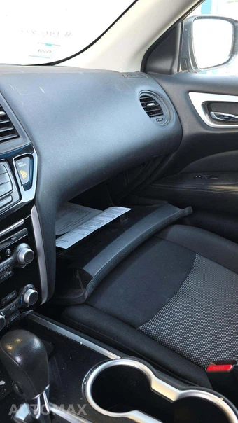 2020 Nissan Pathfinder S – miniatura 23