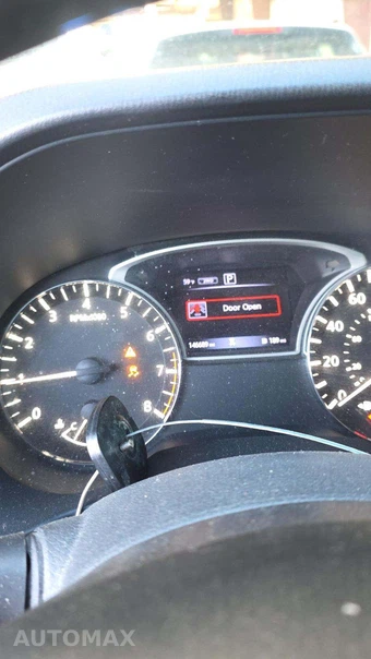 2020 Nissan Pathfinder S – miniatura 25