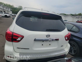2020 Nissan Pathfinder S – miniatura 5