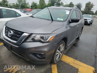 2020 Nissan Pathfinder S