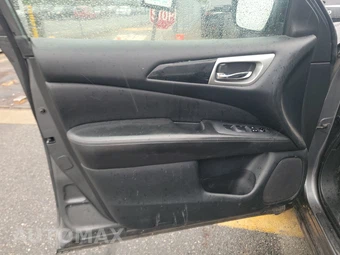 2020 Nissan Pathfinder S – miniatura 9