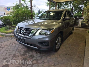 2020 Nissan Pathfinder S