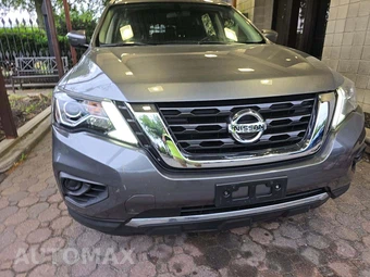 2020 Nissan Pathfinder S – miniatura 22