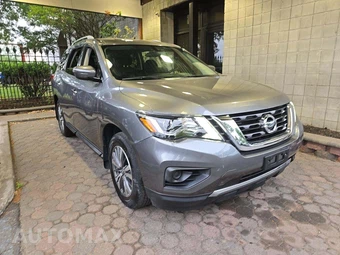 2020 Nissan Pathfinder S – miniatura 4