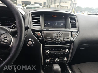 2020 Nissan Pathfinder S – miniatura 11