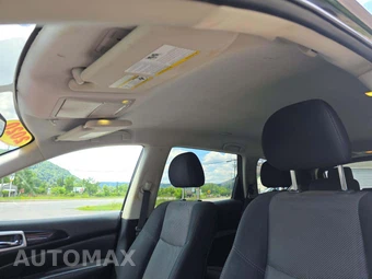 2020 Nissan Pathfinder S – miniatura 11