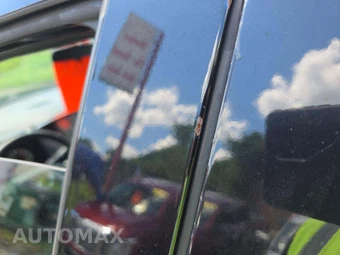 2020 Nissan Pathfinder S – miniatura 22