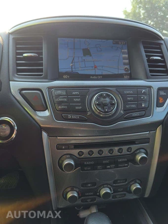 2020 Nissan Pathfinder SL – miniatura 10