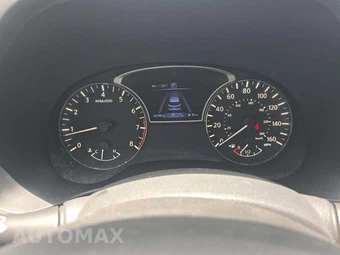 2020 Nissan Pathfinder SL – miniatura 9