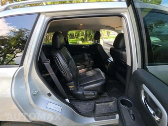 2020 Nissan Pathfinder SL – miniatura 14