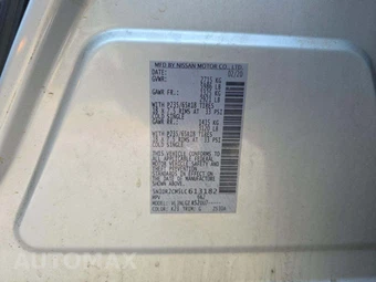 2020 Nissan Pathfinder SL – miniatura 2
