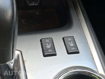 2020 Nissan Pathfinder SL – miniatura 46