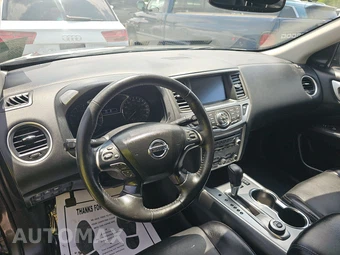 2020 Nissan Pathfinder SL – miniatura 11