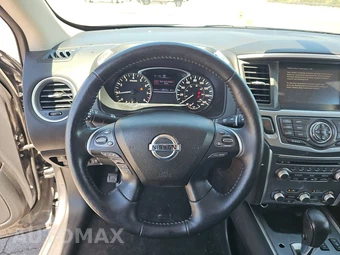 2020 Nissan Pathfinder SL – miniatura 10