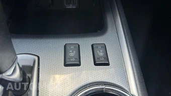 2020 Nissan Pathfinder SL - miniatura 26