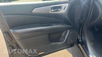 2020 Nissan Pathfinder SL - miniatura 9