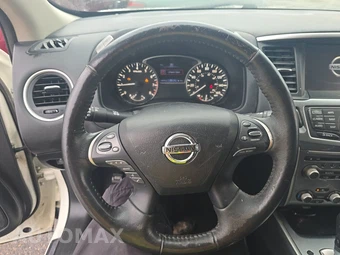 2020 Nissan Pathfinder SL – miniatura 10
