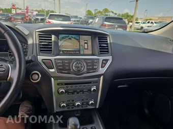 2020 Nissan Pathfinder SL – miniatura 7