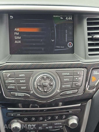 2020 Nissan Pathfinder SV – miniatura 10