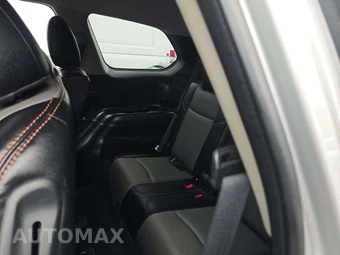 2020 Nissan Pathfinder SV – miniatura 14