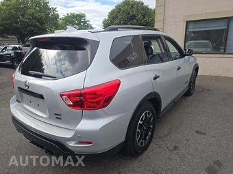 2020 Nissan Pathfinder SV – miniatura 3