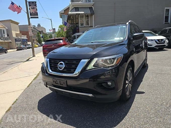 2020 Nissan Pathfinder SV