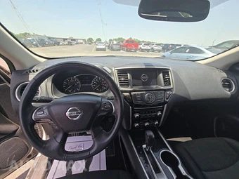 2020 Nissan Pathfinder SV - miniatura 11