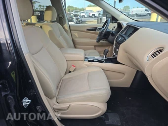 2020 Nissan Pathfinder SV - miniatura 8