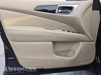 2020 Nissan Pathfinder SV - miniatura 9