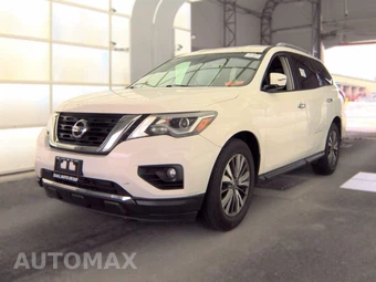 2020 Nissan Pathfinder SV