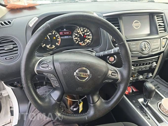 2020 Nissan Pathfinder SV - miniatura 10