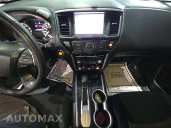 2020 Nissan Pathfinder SV – miniatura 10