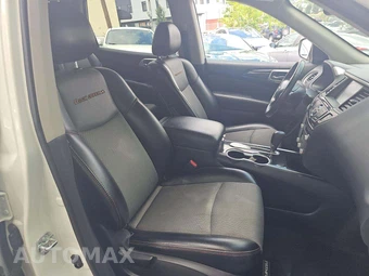 2020 Nissan Pathfinder SV – miniatura 16