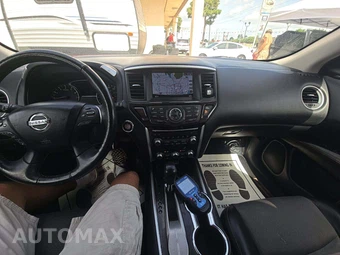 2020 Nissan Pathfinder SV – miniatura 10