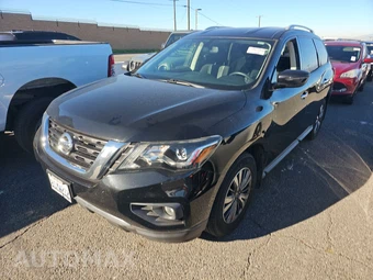 2020 Nissan Pathfinder SV
